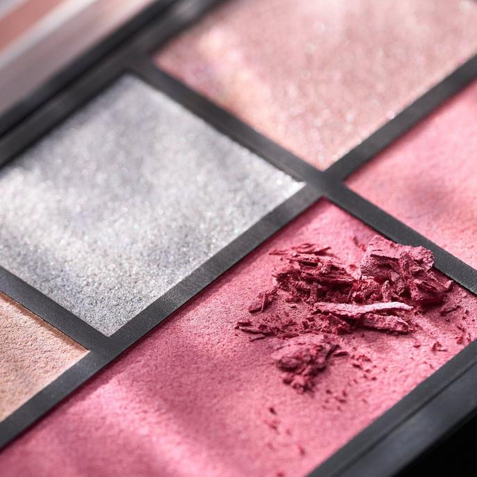 Catrice The Soft Peony Eyeshadow Palette