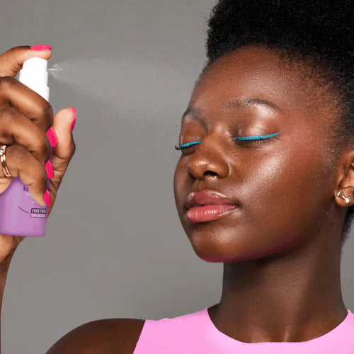 Essence fix & LAST keep it PERFECT MAKE-UP FIXING SPRAY